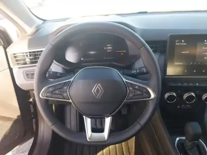 Photo 10 Renault Clio  E-Tech full hybrid 145 ch GSR2