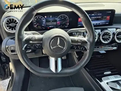 Photo 13 Mercedes Classe A  180 7G-DCT