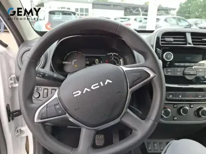 Photo 13 Dacia Spring 