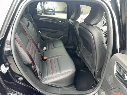 Photo 17 Renault Arkana  E-Tech hybride 145