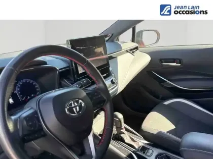 Photo 17 Toyota Corolla  Hybride 140ch