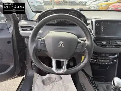 Photo 8 Peugeot 2008  PureTech 130ch S&S BVM6