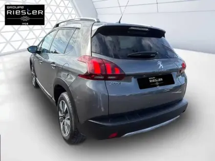Photo 6 Peugeot 2008  PureTech 130ch S&S BVM6