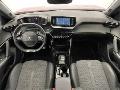 Photo 28 Peugeot 2008  BlueHDi 130 S&S EAT8