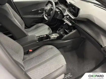 Photo 9 Peugeot 2008  Electrique 54 kWh 156 ch