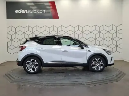 Photo 5 Renault Captur  E-Tech full hybrid 145