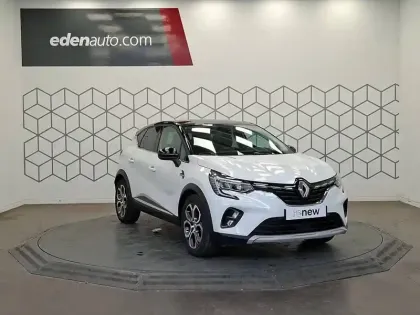 Photo 6 Renault Captur  E-Tech full hybrid 145