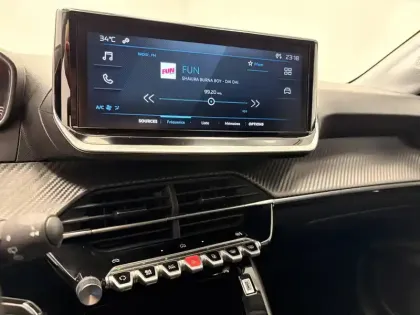 Photo 34 Peugeot 208  Hybrid 110 ch e-DCS6