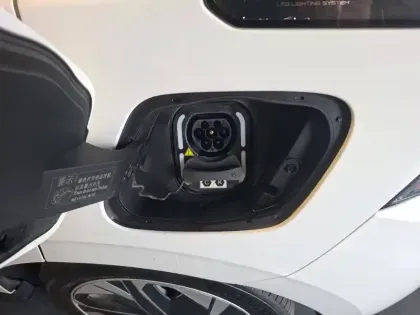 Photo 15 Mg Mg4  Electric 64kWh - 150 kW 2WD