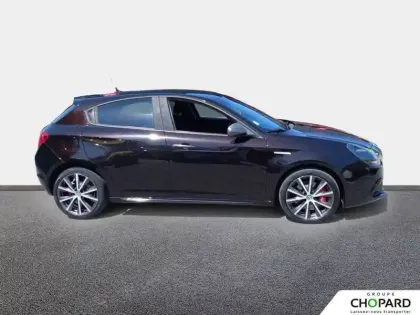 Photo 8 Alfa Romeo Giulietta  Série 2 1.4 TB MultiAir 170 ch S&S TCT