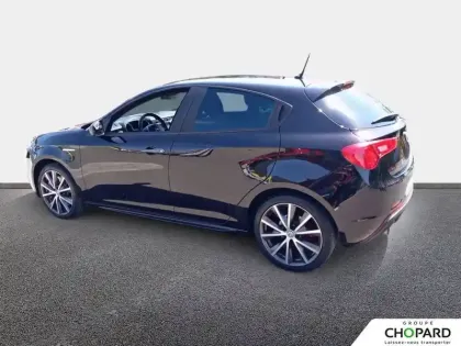 Photo 6 Alfa Romeo Giulietta  Série 2 1.4 TB MultiAir 170 ch S&S TCT