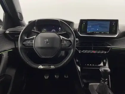 Photo 17 Peugeot 2008  PureTech 130 S&S BVM6
