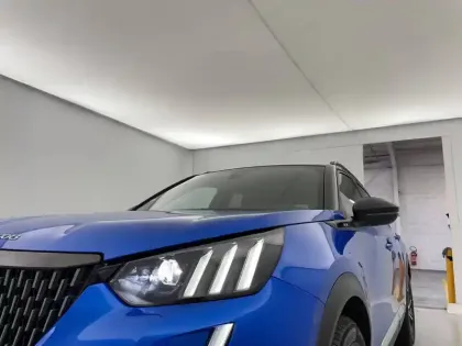 Photo 10 Peugeot 2008  PureTech 130 S&S BVM6