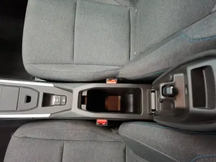 Photo 28 Renault Clio  E-Tech full hybrid 160 ch