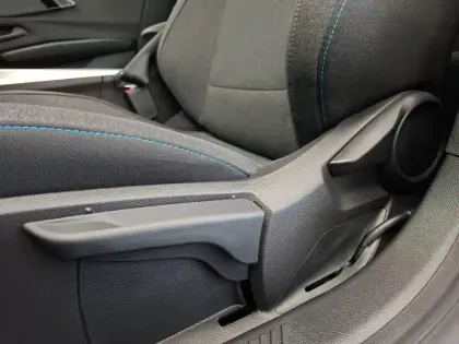 Photo 14 Renault Clio  E-Tech full hybrid 160 ch