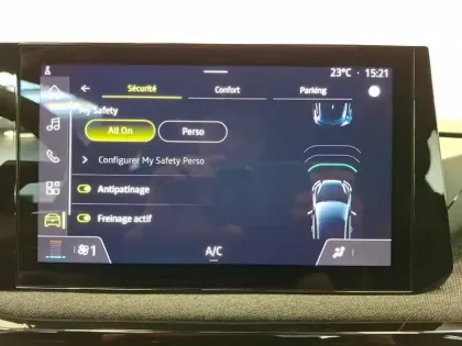 Photo 34 Renault Clio  E-Tech full hybrid 160 ch