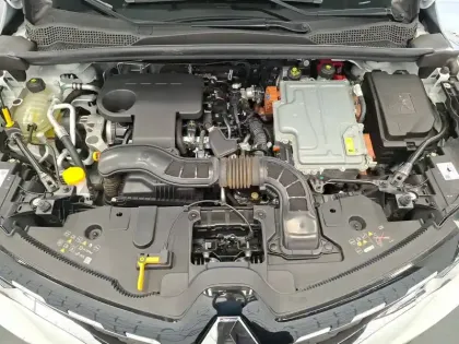Photo 12 Renault Captur  E-Tech Plug-in 160 - 21B