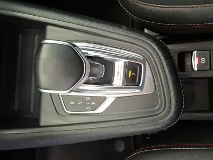 Photo 34 Renault Captur  E-Tech Plug-in 160 - 21B