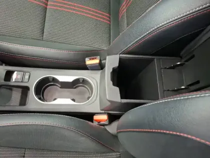 Photo 23 Renault Captur  E-Tech Plug-in 160 - 21B