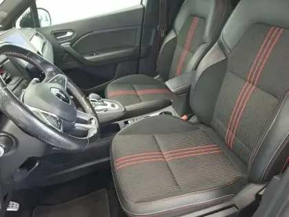 Photo 11 Renault Captur  E-Tech Plug-in 160 - 21B