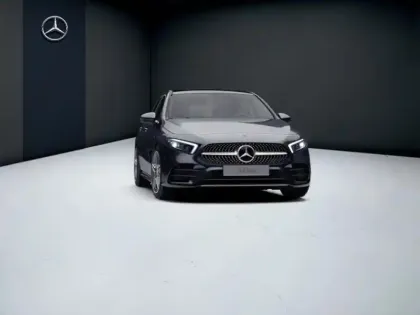 Photo 10 Mercedes Classe A 250 e AMG Line