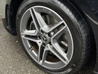 Photo 28 Mercedes Classe A 250 e AMG Line