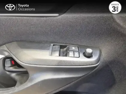 Photo 5 Toyota Yaris  120 VVT-i Dynamic 5p MY22