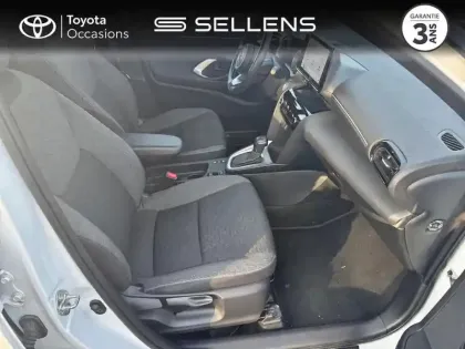Photo 5 Toyota Yaris  Cross 116h Design MC24