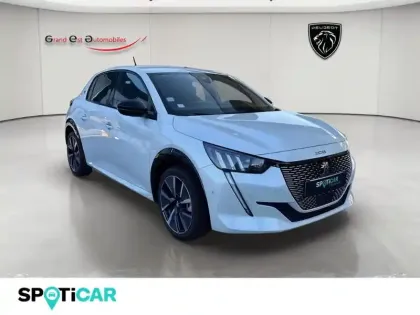 Photo 7 Peugeot 208  e- 136ch GT