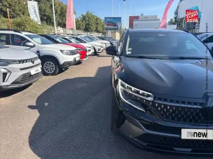 Photo 12 Renault Austral  1.2 E-Tech full hybrid 200ch Iconic esprit Alpine- 23