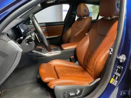 Photo 11 BMW Serie 3 Série 3 330eA 292ch Luxury 34g