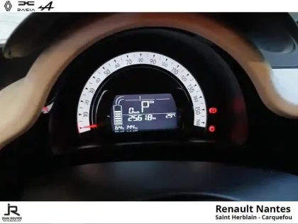 Photo 11 Renault Twingo  E-Tech Electric Equilibre R80 Achat Intégral