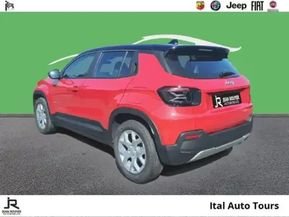 Photo 6 Jeep Avenger  1.2 Turbo T3 110ch MHEV Altitude BVR6 eHybrid