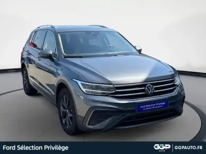 Photo 6 Volkswagen Tiguan  2.0 TDI 150ch Life Plus DSG7