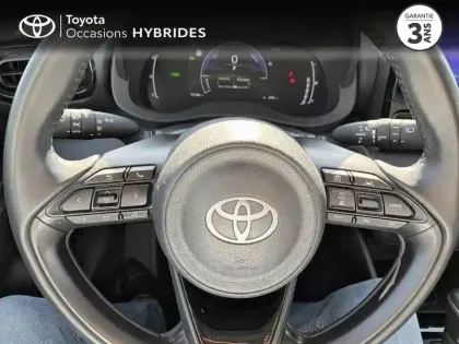 Photo 12 Toyota Yaris  116h Design 5p MC24