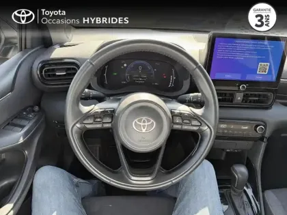 Photo 8 Toyota Yaris  116h Design 5p MC24