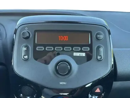 Photo 11 Citroën C1  VTi 72 Feel 5p