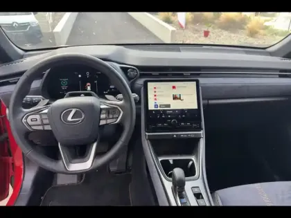 Photo 12 Lexus Lbx  1.5 136ch Cool 2WD