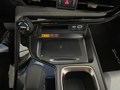 Photo 7 Lexus Nx  450h+ Luxe 4WD