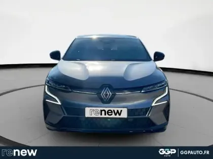 Photo 7 Renault Megane  E-Tech Electric EV60 220ch Iconic optimum charge -C