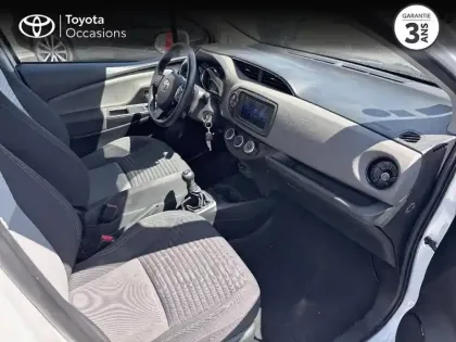 Photo 5 Toyota Yaris  70 VVT-i France Connect 5p RC19