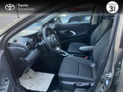 Photo 14 Toyota Yaris  116h Design 5p MY22