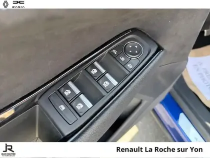 Photo 14 Renault Austral  1.2 E-Tech full hybrid 200ch Iconic esprit Alpine