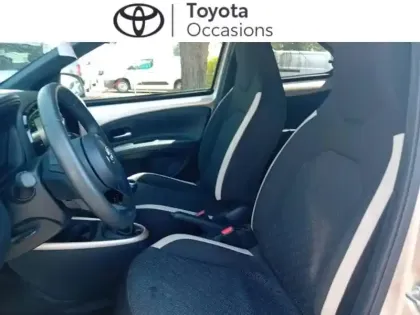 Photo 11 Toyota Aygo X  1.0 VVT-i 72ch Design