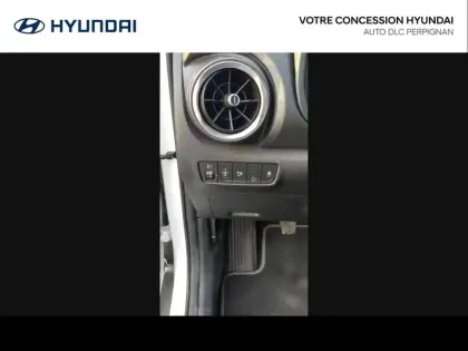 Photo 15 Hyundai Kona  1.0 T-GDi 120ch Hybrid 48V Intuitive