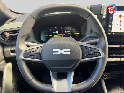 Photo 11 Dacia Duster  1.6 hybrid 140ch Extreme