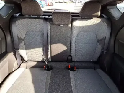 Photo 11 Renault Captur  1.6 E-Tech full hybrid 145ch Techno