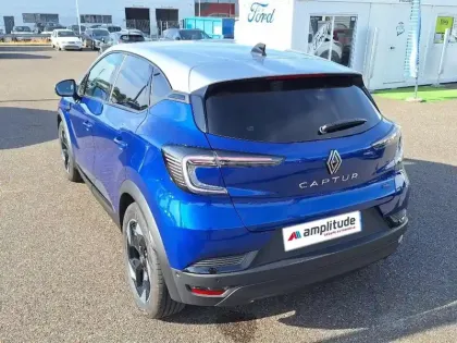 Photo 6 Renault Captur  1.6 E-Tech full hybrid 145ch Techno