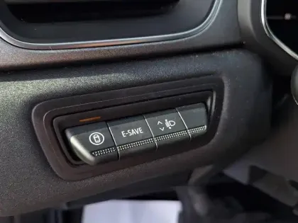 Photo 13 Renault Captur  1.6 E-Tech full hybrid 145ch Techno