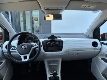 Photo 14 Volkswagen Up ! 1.0 90ch BlueMotion Technology ! Beats Audio 5p